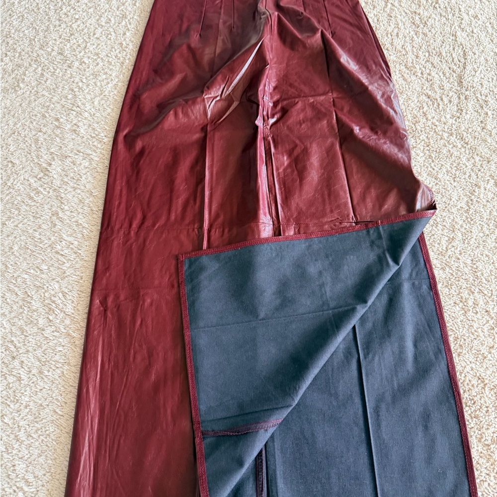 Elegant Burgundy Faux Leather Skirt